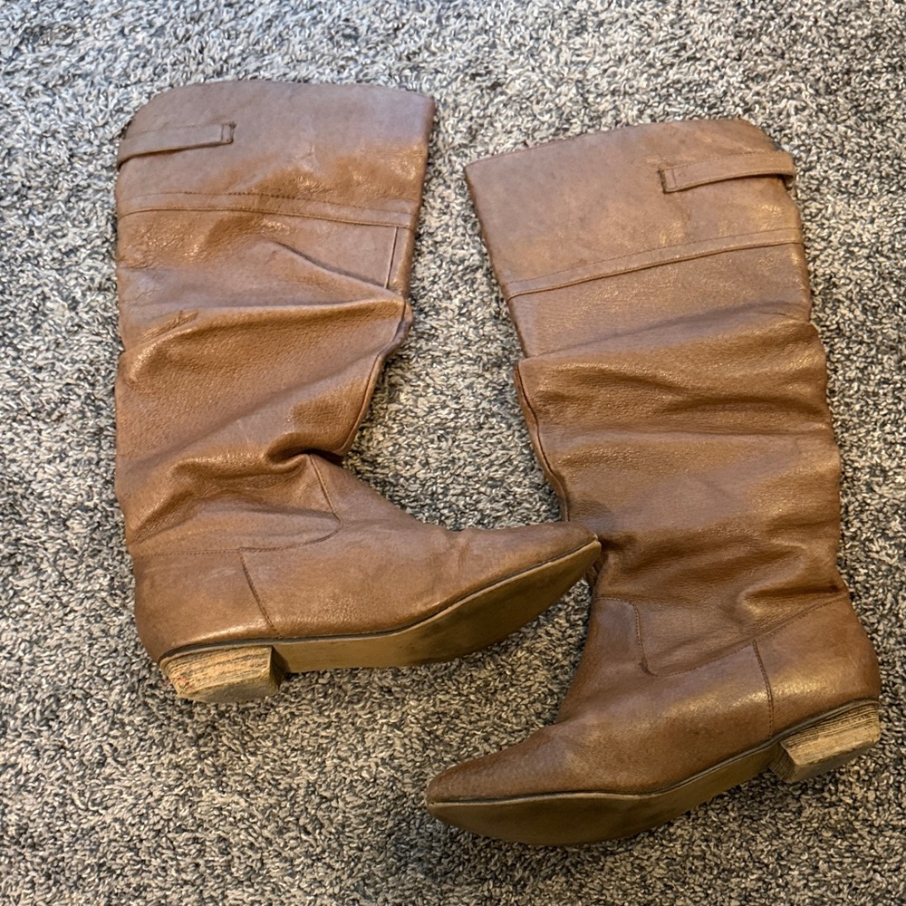 Brown Knee-High Women's Boots